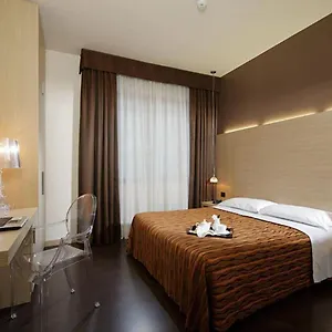 Paris 3* Mestre